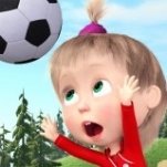 Игра Маша И Медведь Играют В Футбол